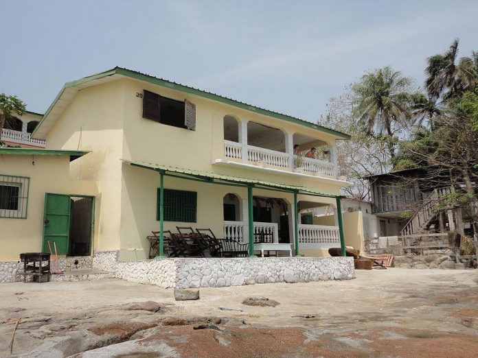 27858466_769168693288986_5870647938758000709_n